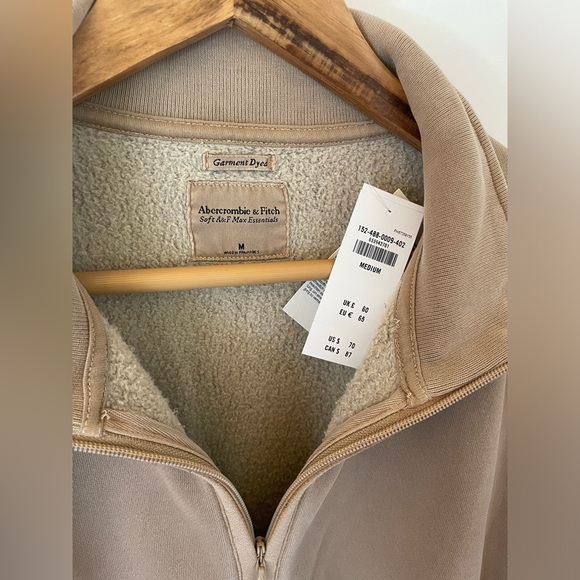 Abercrombie quarter zip sweatshirt - Picture 2 of 2